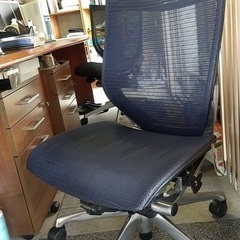 オカムラ　バロンチェア　の画像