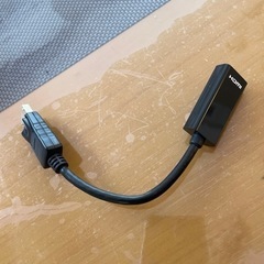 HDMI-DisplayPort 変換アダプタの画像