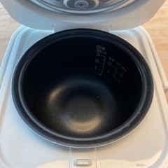 【ほぼ新品】ニトリ3合炊飯ジャーの画像