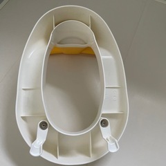 取引中便座に付ける子供トイレの画像