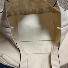 キャンパストートの画像