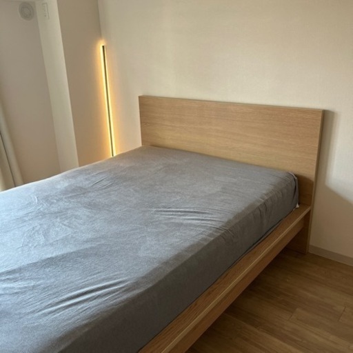 交渉可能早い者勝ち！【急募】【お渡し5/8.5/913時まで限定】IKEA ダブルベッドフレーム