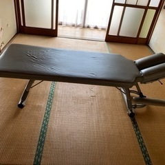 整体　マッサージベッド