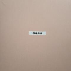 miu miu　iPadケースの画像