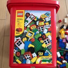 LEGO 基本セット　赤いバケツの画像