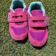 ニューバランス