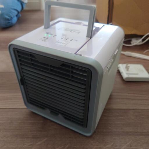 ここひえ　r2 中古美品　小型冷風扇