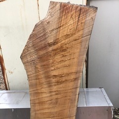 ケヤキ一枚板①の画像