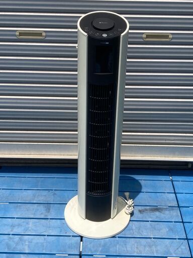 東芝　タワー型扇風機　F-TR5X　2013年製　本体のみ