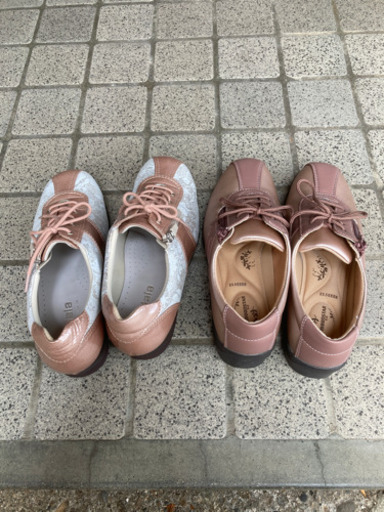 ウォーキングシューズ