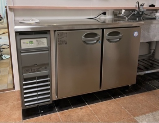 フクシマ　業務用冷凍冷蔵庫　中古