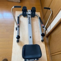 一年位前に購入した物ですが数回しか使っていません。の画像