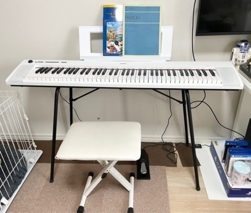 【ほぼ新品】YAMAHA電子ピアノ(ホワイト)¥5,000