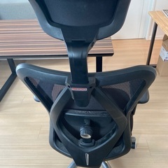 オフィスチェアの画像