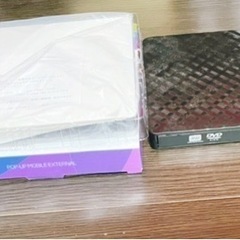 値下げ！外付けDVD【新品・未使用品】の画像