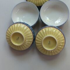 小鉢　直径11センチ