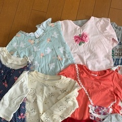 女の子　80サイズ　長袖シャツ　10枚セットの画像