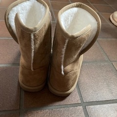ボアブーツ 茶 22.0㎝の画像
