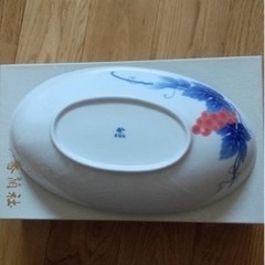 香蘭社、楕円形のお皿。の画像