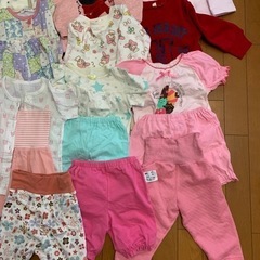 女の子　80サイズ　長袖　パジャマ　ベスト　ズボンのみなど12点セット　Ｅの画像