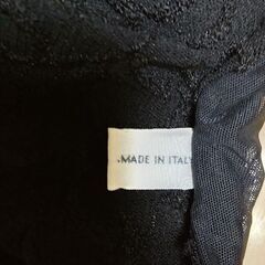 【最終価格✨特価2点】未使用カットソー、イタリア製レースの画像