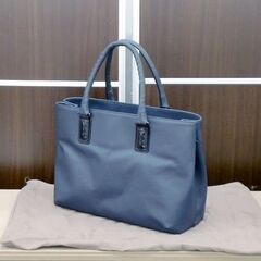 本物 BOTTEGA VENETA マルコポーロ トートバッグ ハンドバッグ ネイビー PVC イントレチャート MARCOPOLO ボッテガ・ヴェネタ 苫小牧西店の画像