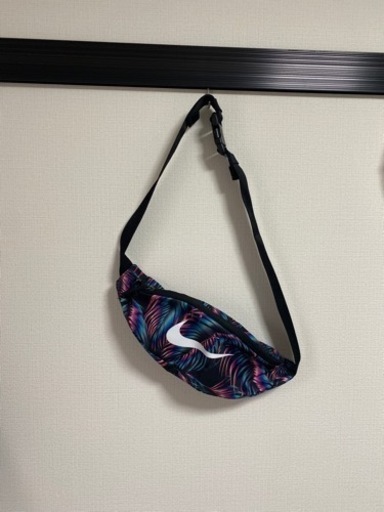 NIKE ショルダーバッグ