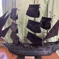 海賊船ブラックパール号の置物の画像