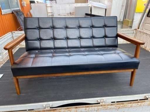 カリモク60 ツーシーター