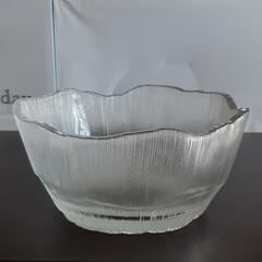 ガラスの鉢①の画像