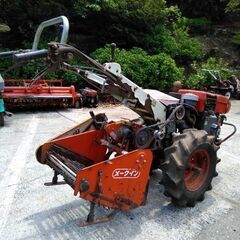 イモ掘り取り機装着　ヤンマーディーゼル耕運機！！　実働！！　7馬力！　サービス品！！の画像