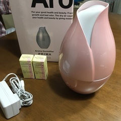プリマアロマ加湿器　試運転のみ　新品カートリッジ２つ付き