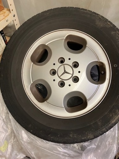 ベンツ　オールド　ホイール　スタッドレス