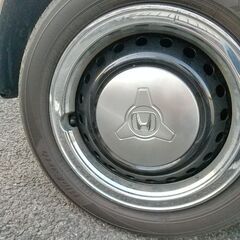 ホンダ N-ONEのホイールキャップを探しています。