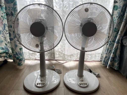 リビング扇風機 YUASA 1000円/台 ×２