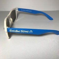 ユニバ　サングラスの画像