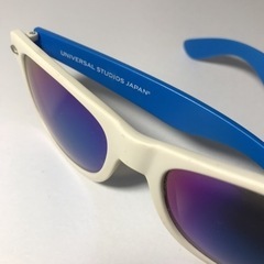 ユニバ　サングラスの画像