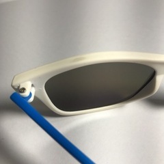 ユニバ　サングラスの画像