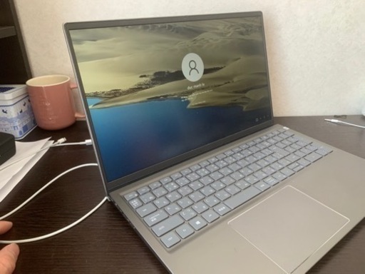 (未使用近い・ほぼ新品) Dell Inspiron 5515 Ryzen 7 5700U•16GB RAM•512GB SSD