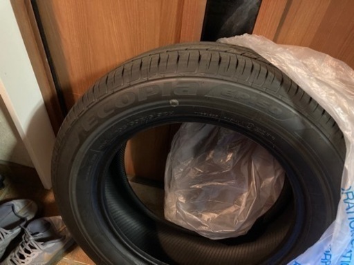 【破格‼️】新品‼️新型ノア 夏タイヤ売ります！