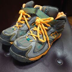 New Balance　登山靴　20cm 子供用