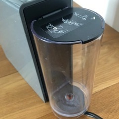 ネスプレッソ　コーヒーメーカー　2017年製の画像