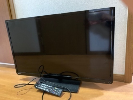 TOSHIBA 32型　液晶テレビ