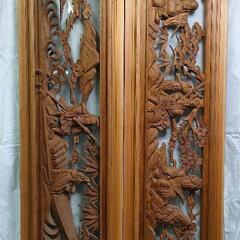 和室から外した欄間彫刻です。