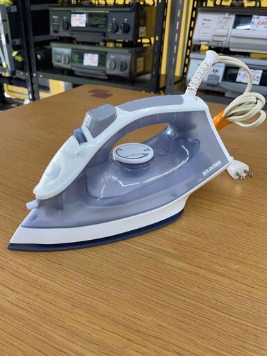 リサイクルショップどりーむ鹿大前店　No１６５１　アイロン　スチームアイロン　アイリスオーヤマ　IRN-21C　高年式　美品