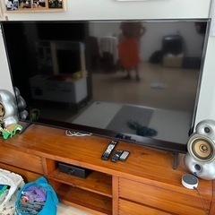 Wa946 3人用ユニオンジャックソファーHALOLG 4K液晶テレビ　60型
