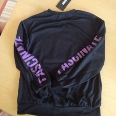 🌠新品🌠プリントトレーナー サイズ150の画像