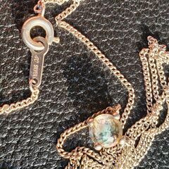 4℃ ヨンドシー 大粒ストーンペンダントとネックレス シルバー刻印の画像