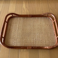 トレイ