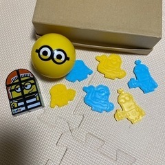 【送料無料】ミニオンズ カプセル入り プラカード６枚 ハッピーセ...